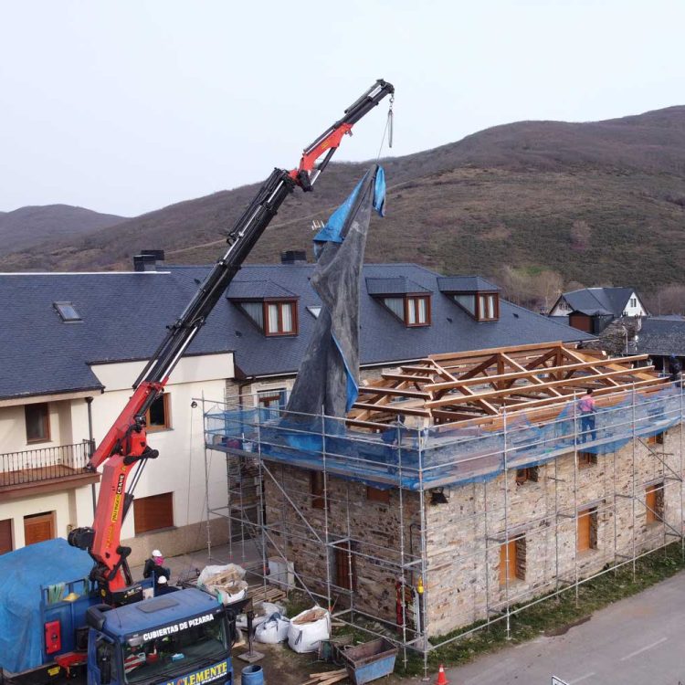 reparación de tejado de pizarra